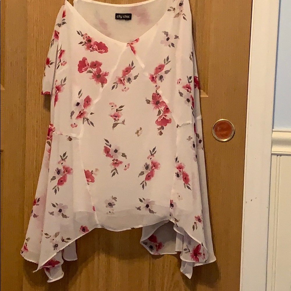 Off shoulders top